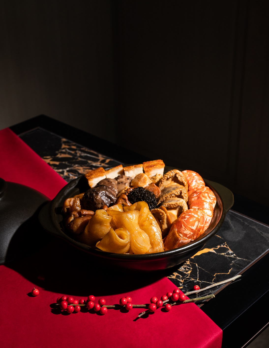 Sumptuous Poon Choi (for four)