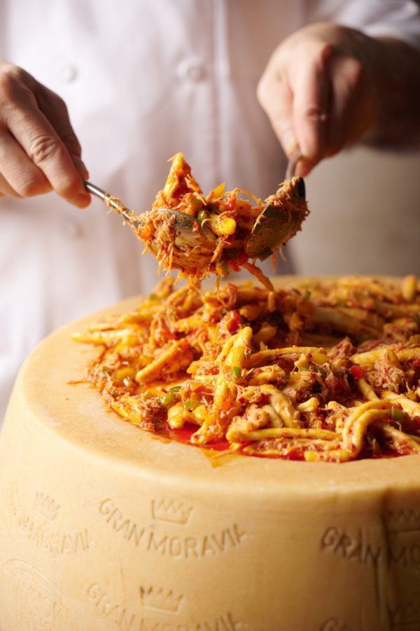 Cafe Lantau - Weekend Dinner Buffet (July 1 - Aug 31) - Image 2